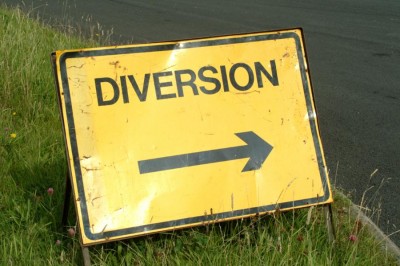 Photo of a diversion sign